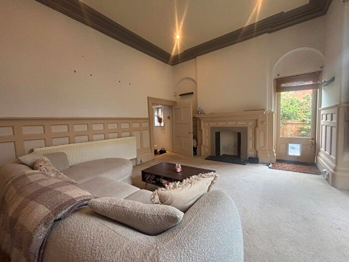 1 Bedroom Flat To Rent In Pennsylvania Road, Exeter, EX4