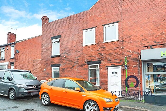 3 Bedroom Flat To Rent In Midland Road, Royston, Barnsley, S71