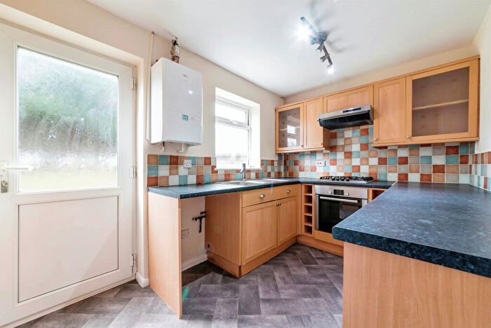 2 Bedroom Semi-Detached House For Sale In Truro Close, Grantham, NG31