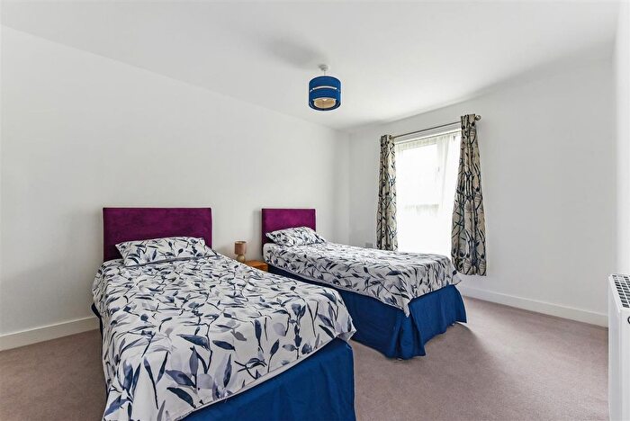 3 Bedroom Terraced House For Sale In Joseph Lancaster Lane, Chichester, PO19