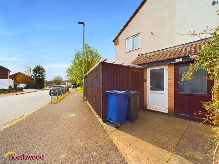 1 Bedroom House For Sale In Sussex Drive, Banbury, OX16