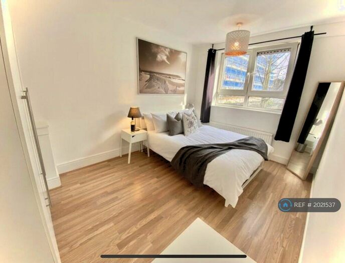 3 Bedroom Maisonette To Rent In Alderney Road, London, E1