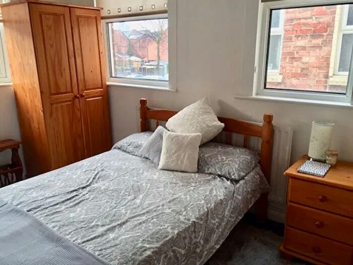 1 Bedroom Studio To Rent In B Gregory Boulevard, Nottingham, NG7