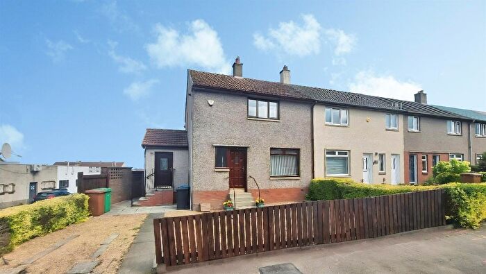 3 Bedroom End Terrace House To Rent In Alford Avenue, Kirkcaldy, KY2
