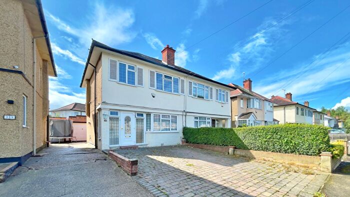 3 Bedroom Semi-Detached House To Rent In Balmoral Drive, Hayes, UB4