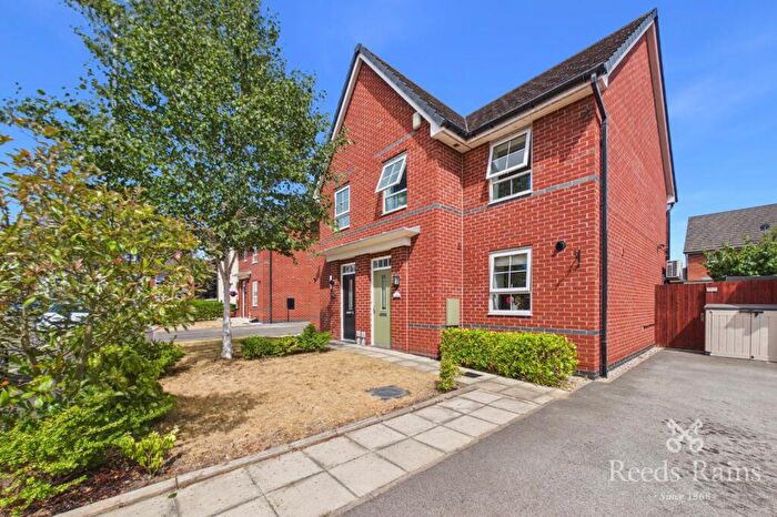 3 Bedroom Semi Detached House For Sale In Sunflower Way, Northwich, Cheshire, CW8