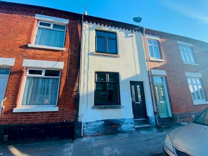 3 Bedroom House To Rent In Gutteridge Street, Coalville, LE67