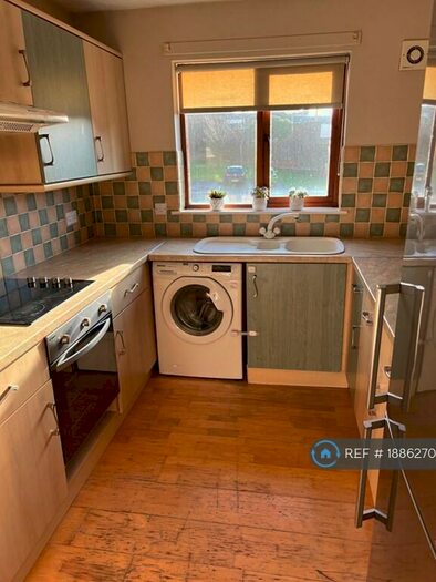 2 Bedroom Flat To Rent In Kemp Street, Hamilton, ML3