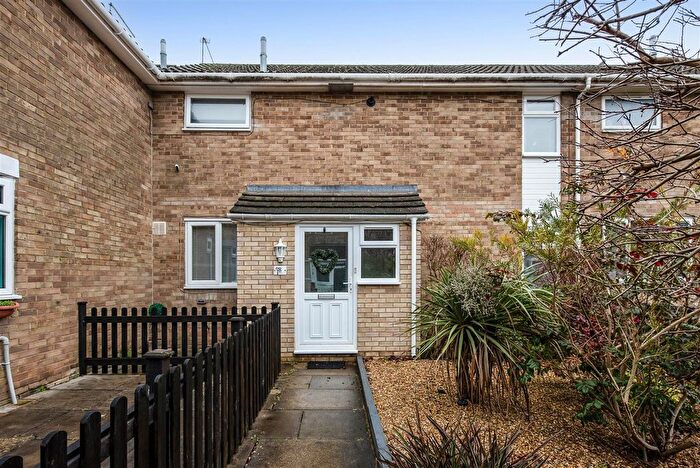 3 Bedroom Terraced House For Sale In Fry Square, Andover, SP10