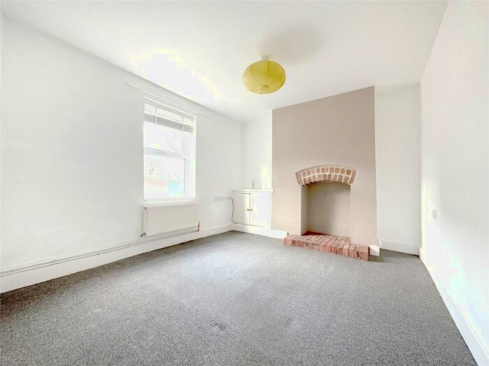 2 Bedroom Terraced House To Rent In Sandford Walk, Exeter, EX1