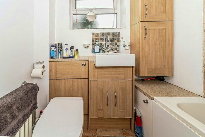 2 Bedroom End Of Terrace House For Sale In Station Road, Langford, Biggleswade, Bedfordshire, SG18