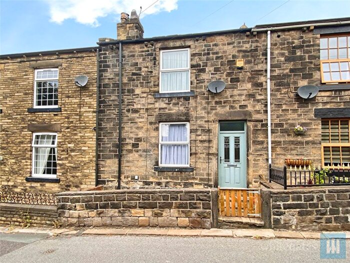 1 Bedroom Terraced House For Sale In Moor End Lane, Dewsbury, WF13