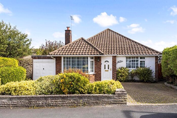 3 Bedroom Detached Bungalow For Sale In Highview Avenue North, Patcham, Brighton, BN1