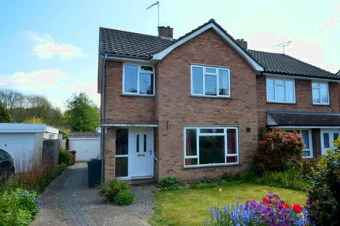 3 Bedroom Semi-Detached House To Rent In Eythorne Close, Kennington, Ashford, TN24