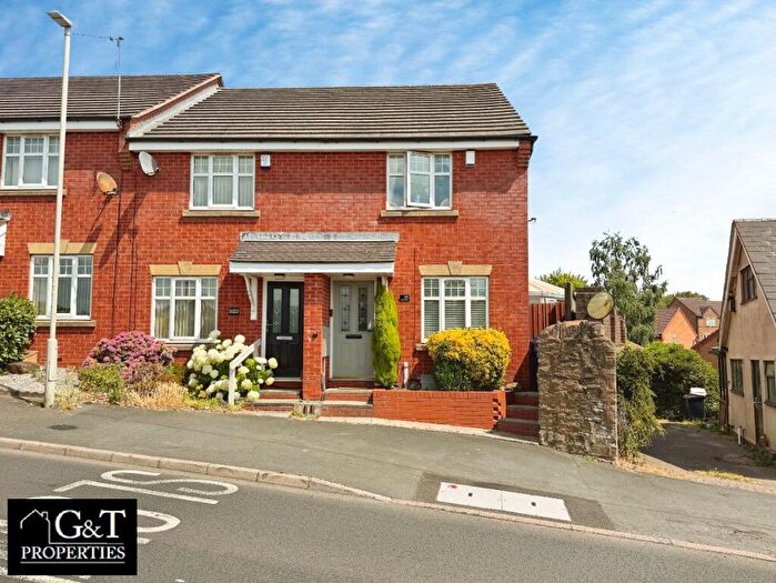 2 Bedroom End Of Terrace House To Rent In Ruiton Street, Dudley, DY3