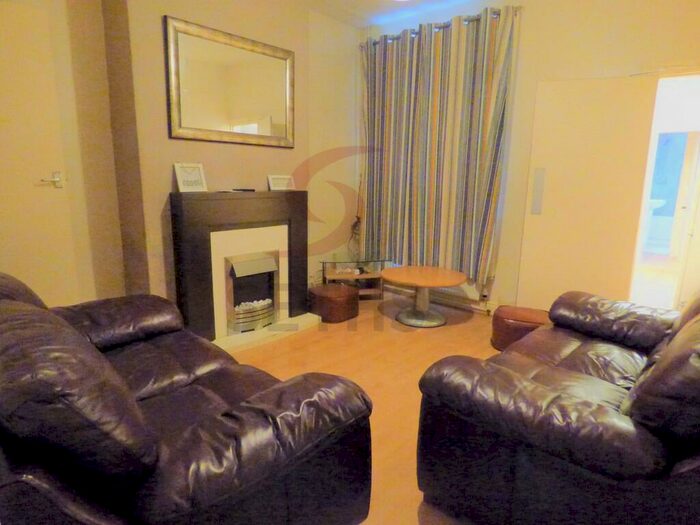 4 Bedroom Terraced House To Rent In Clarendon Street, Leicester, LE2