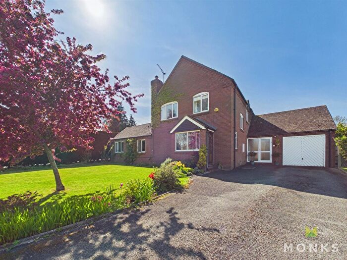 4 Bedroom Detached House For Sale In Coedway, Shrewsbury, SY5