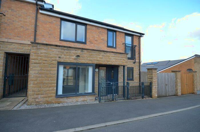 2 Bedroom Property To Rent In Pearl Court, Accrington, BB5