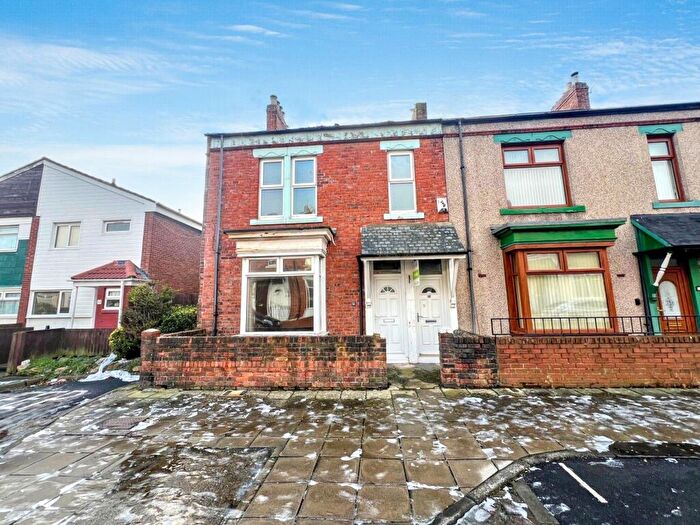 2 Bedroom Flat For Sale In Marlborough Street North, South Shields, Tyne And Wear, NE33