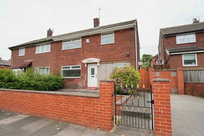 3 Bedroom Semi-Detached House To Rent In Gosforth Terrace, Gateshead, NE10