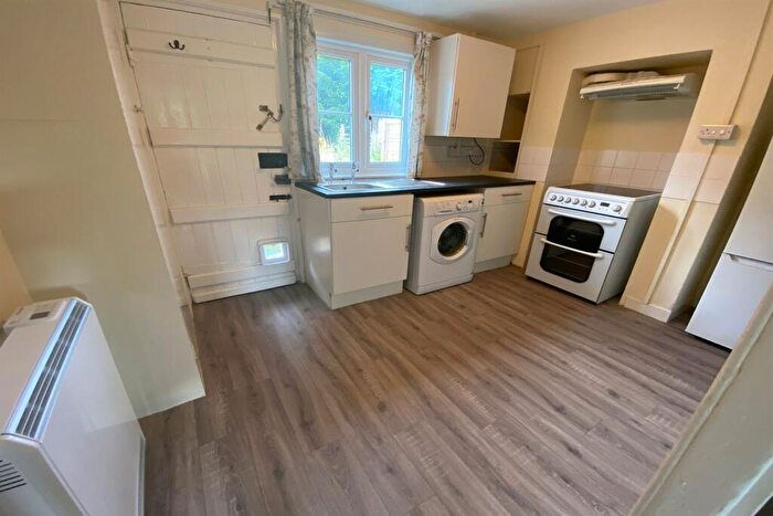 1 Bedroom House To Rent In Oakley, Basingstoke, RG23