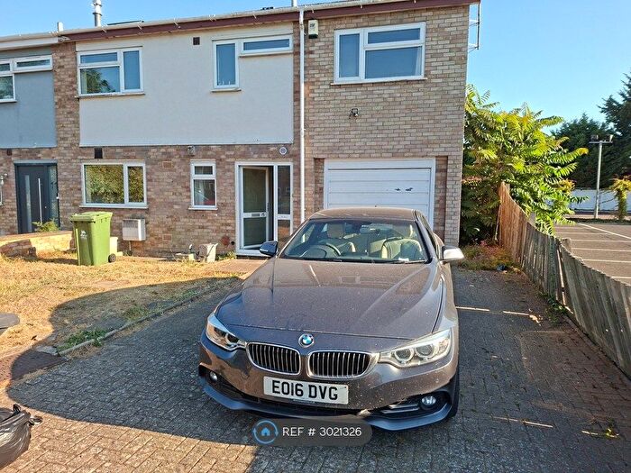 5 Bedroom End Of Terrace House To Rent In Beverley Way, Cambridge, CB2