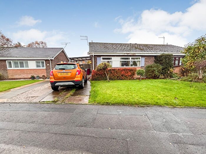 2 Bedroom Semi-Detached Bungalow For Sale In Gardom Close, Dronfield Woodhouse, Dronfield, Derbyshire, S18