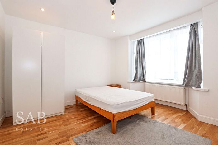 1 Bedroom Property To Rent In Allenby Road, Southall, UB1