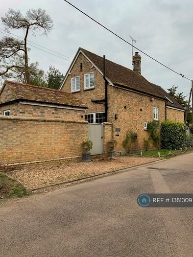 2 Bedroom Detached House To Rent In Hatchet Lane, Stonely, St. Neots, PE19