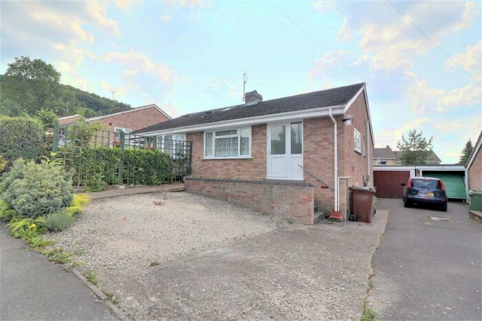 2 Bedroom Bungalow For Sale In Coldwell Lane, Kings Stanley, Stonehouse, GL10