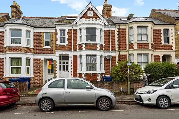 7 Bedroom Terraced House To Rent In Divinity Road, Hmo Ready Sharers, OX4