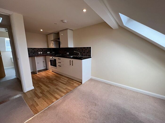 1 Bedroom Flat To Rent In West Street, Fishguard, Pembrokeshire, SA65