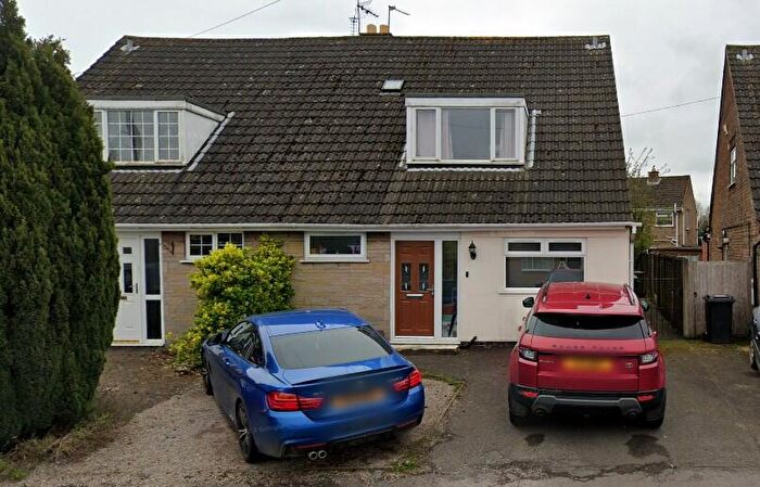 3 Bedroom Semi-Detached House For Sale In Neville Drive, Coalville, LE67