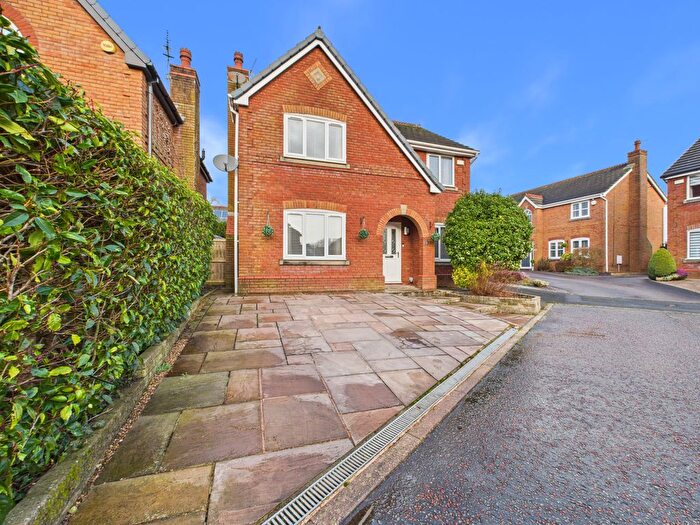 4 Bedroom Detached House For Sale In Bude Close, Cottam, PR4