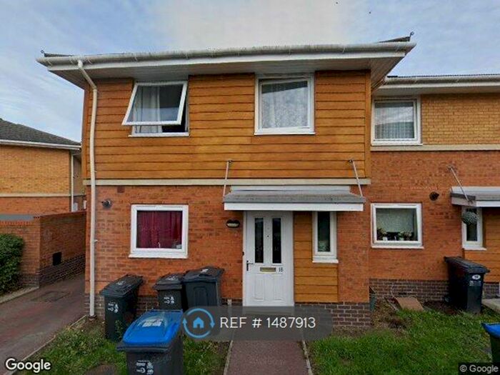 2 Bedroom Semi-Detached House To Rent In Manning Gardens, Croydon, CR0