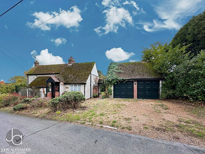 3 Bedroom Cottage For Sale In Huxtables Lane, Fordham Heath, Colchester, CO3