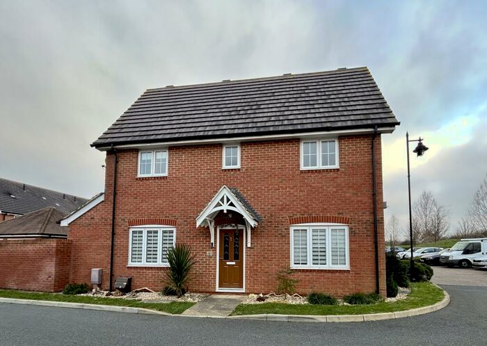 3 Bedroom House To Rent In Crossfields, Bognor Regis, PO21