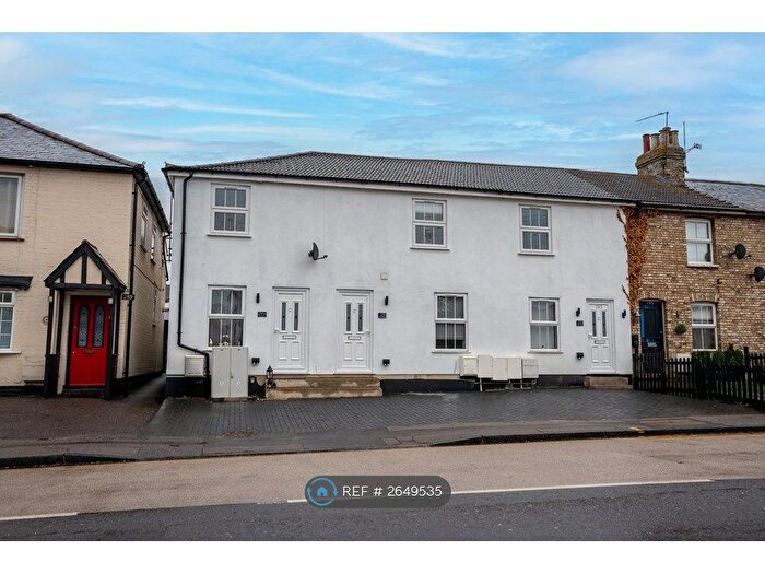 2 Bedroom Terraced House To Rent In Baddow Road, Chelmsford, CM2