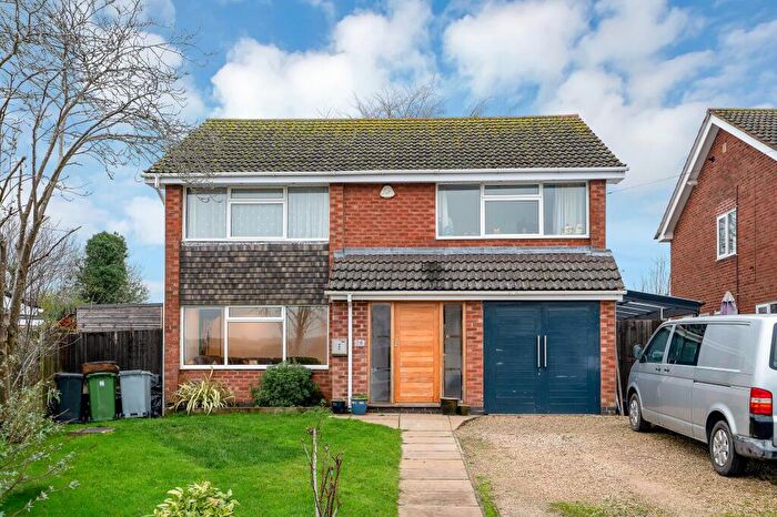 4 Bedroom Detached House For Sale In Mill Grove, Oakham, LE15