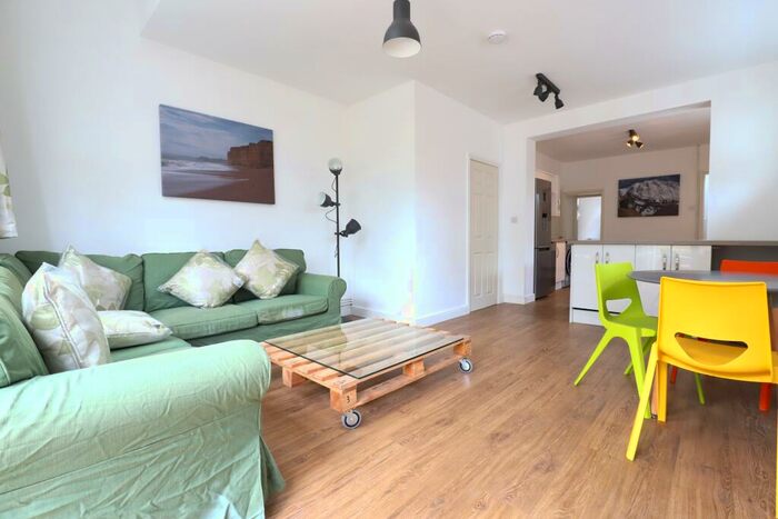 3 Bedroom Terraced House To Rent In Rooms At Shaw Street, Newcastle-under-Lyme, ST5