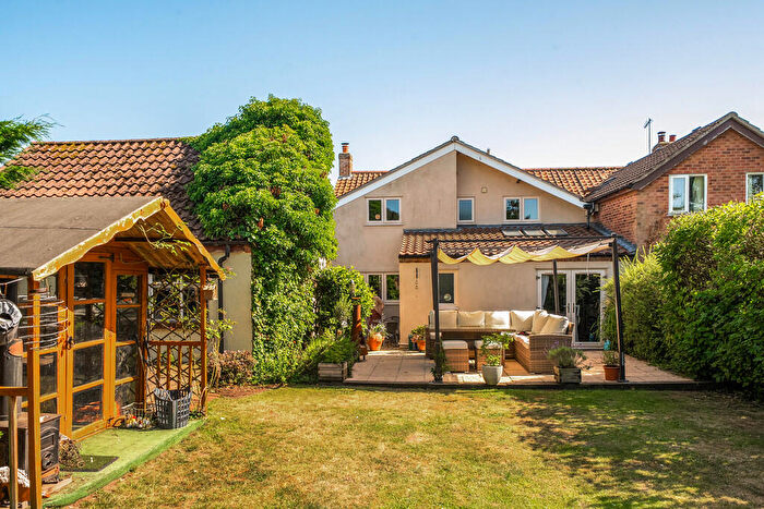 4 Bedroom Cottage For Sale In Halls Corner, Hevingham, NR10