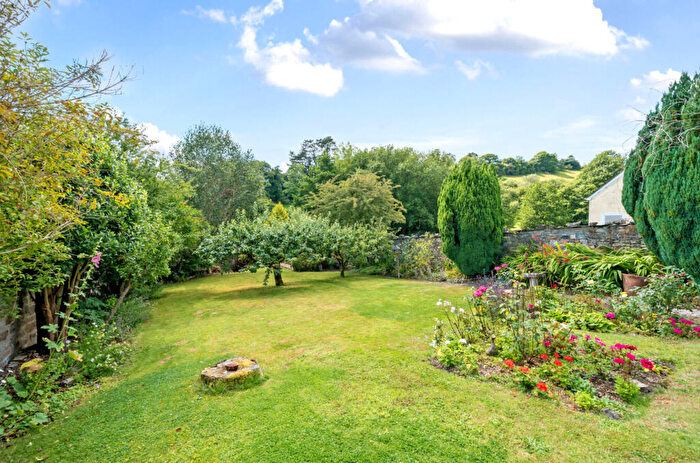 3 Bedroom Bungalow For Sale In Frog Street, Bampton, Tiverton, Devon, EX16