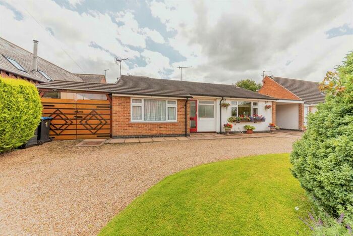 2 Bedroom Detached Bungalow For Sale In Park Lane, Walton, Lutterworth, LE17