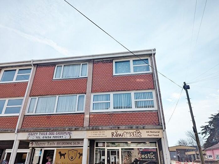 2 Bedroom Maisonette For Sale In B New Road, Porthcawl, South Glamorgan, Bridgend (County Of), CF36