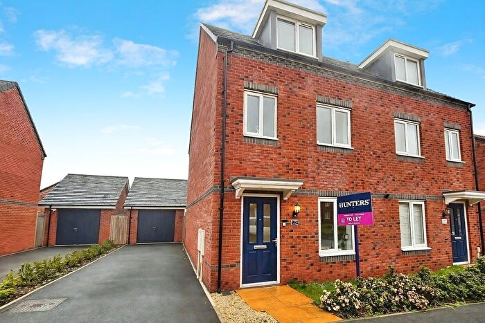 3 Bedroom Town House To Rent In Insley Avenue, Lichfield, WS14