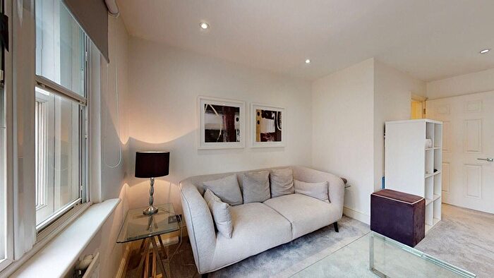 2 Bedroom Flat To Rent In Westminster, London, W1U