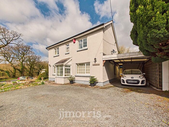 4 Bedroom Detached House For Sale In Pont-Shan, Narberth, SA67