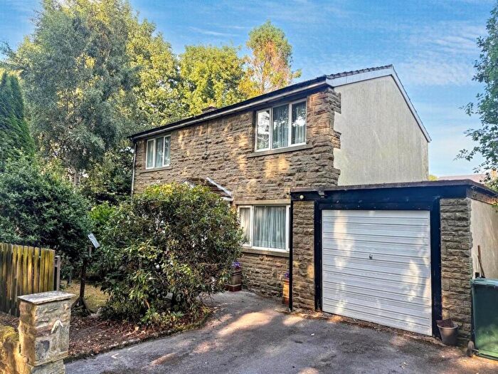 4 Bedroom Detached House For Sale In Long Lee Lane, Keighley, BD21