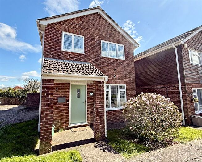 3 Bedroom Detached House To Rent In Garstons Close, Fareham, PO14