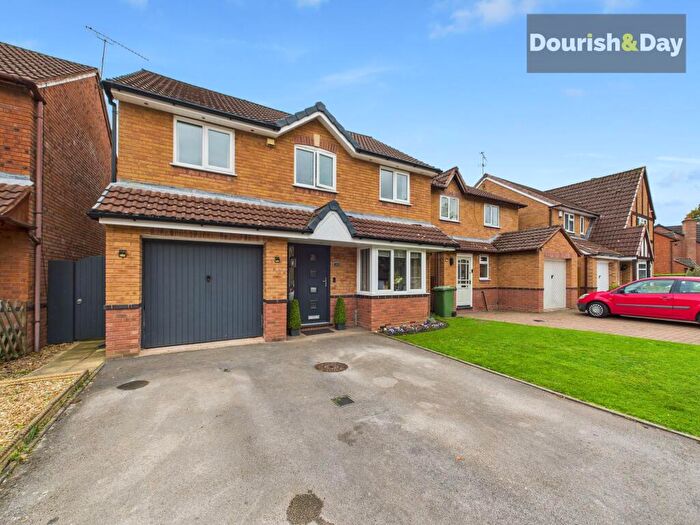 4 Bedroom Detached House For Sale In Cowan Drive, Stafford, ST16